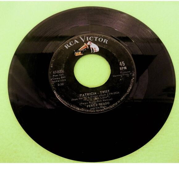 Perez Prado - Patricia Twist‎ - Ti-Pi-Tin Twist RCA Victor 45rpm Vinyl Record 7" - Picture 2 of 5